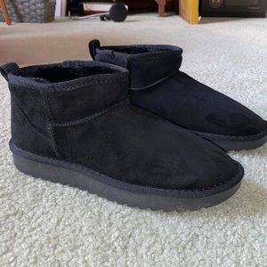 Cushionaire Memory Form Booties